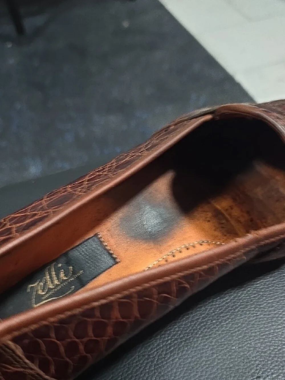 Zelli elegant brown